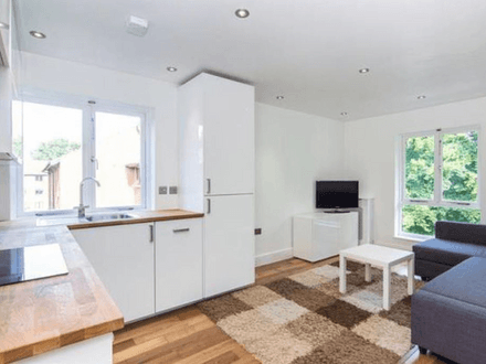 2 Bedroom Purpose Built Apartment